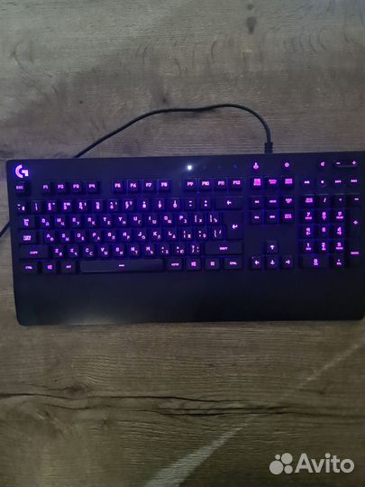 Игровая клавиатура logitech g213