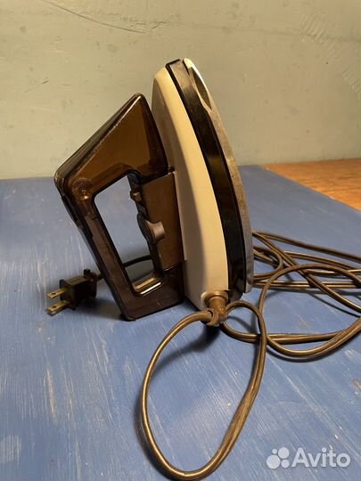 Винтажный утюг Black&Dacker 120 вольт