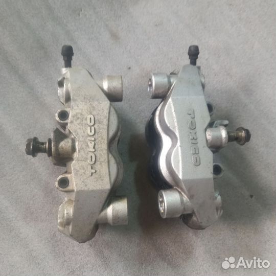 Суппорт передний Suzuki M109R Boulevard/VZR1800