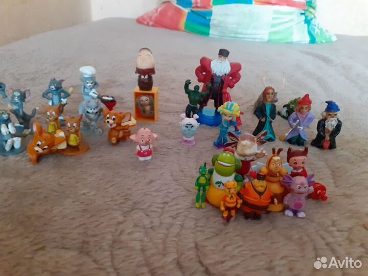 Игрушки из киндера