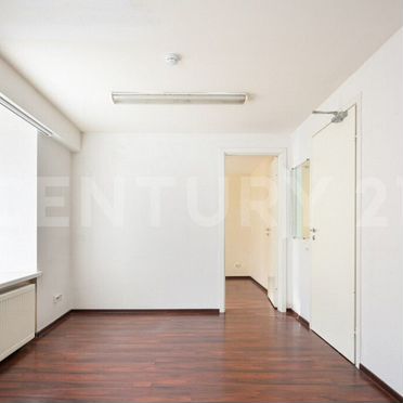 7-к. квартира, 100,3 м², 5/5 эт.