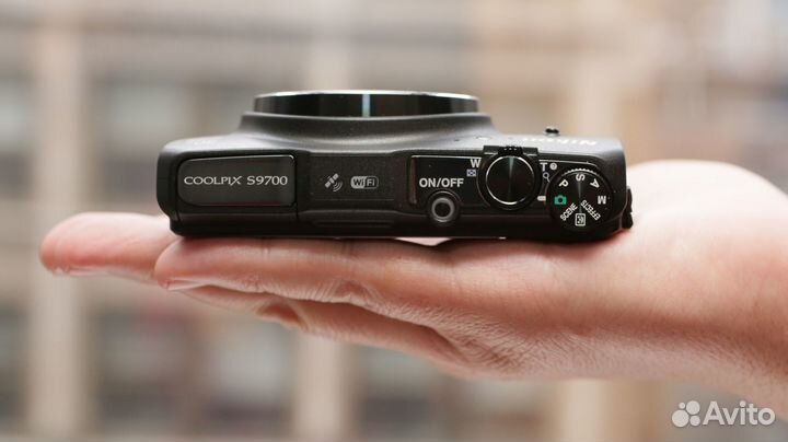 Цифровой фотоаппарат Nikon Coolpix S9700