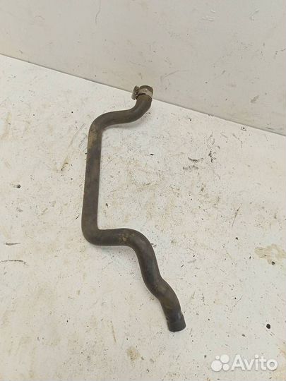 Патрубок системы охлаждения