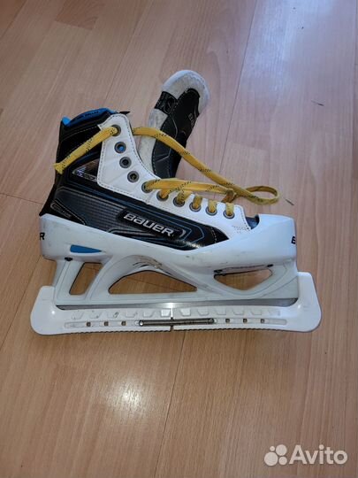 Продам хоккейную вратарскую амуницию