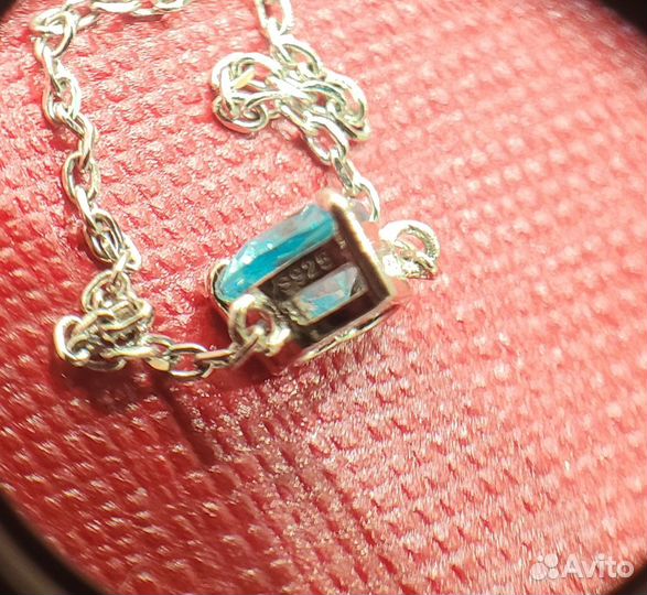 Серебряный браслет с камнями