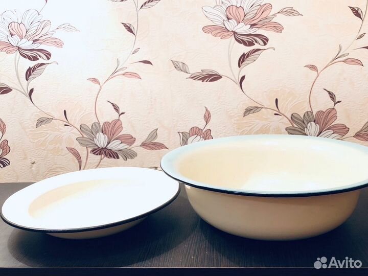 Эмалированные блюда. Кружка. Белая эмаль, СССР