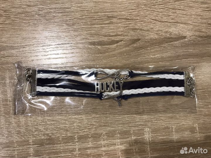 Хоккейный браслет сине-белый
