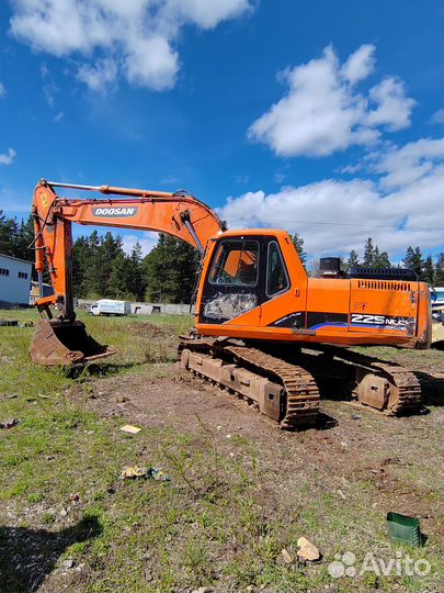 Гусеничный экскаватор DOOSAN SOLAR 225NLC-V, 2013