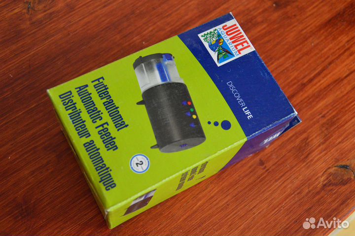 Автоматическая кормушка для аквариумных рыбок