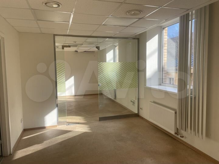 Помещение 1 этаж и кабинеты 2 этаж