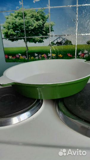 Чугунная эмалированная сковорода СССР