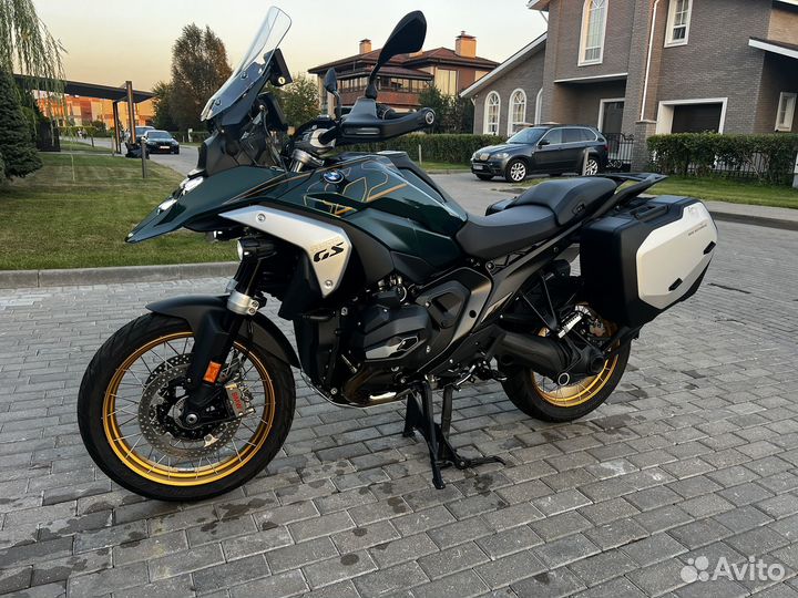 Продаю BMW R1300GS