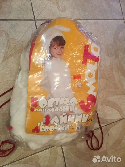 Костюм новогодний зайчик-девочка,5-7 лет