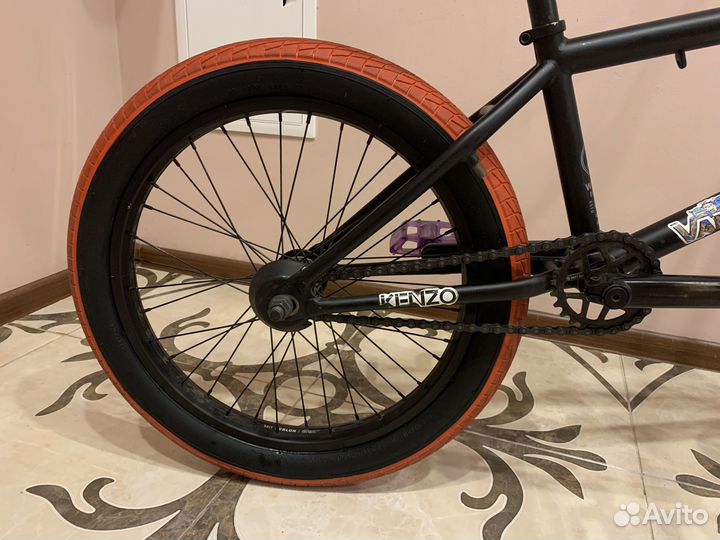 Трюковой велосипед bmx