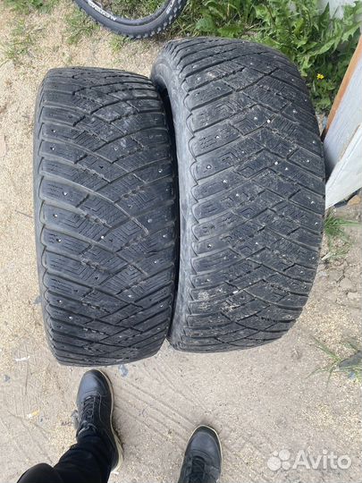 Goodyear Ultragrip Ice Arctic 225/55 R17