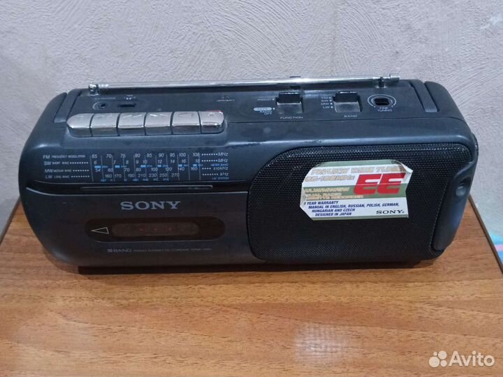 Кассетный магнитофон sony+радио