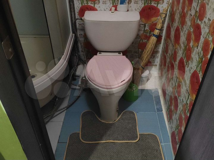 Комната 12,8 м² в 1-к., 2/5 эт.