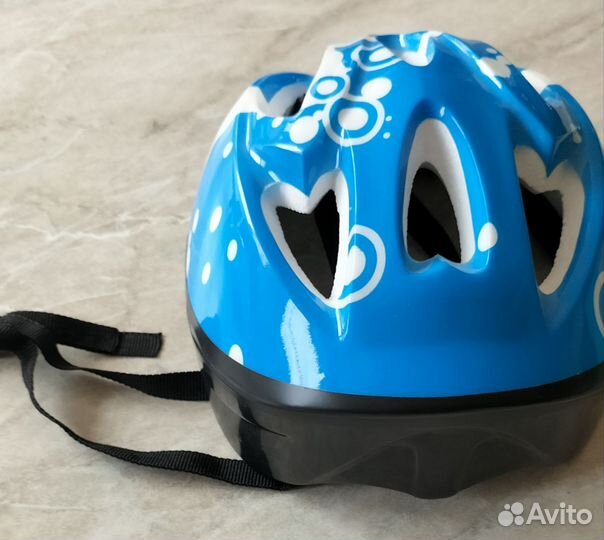 Шлем велосипедный и перчатки