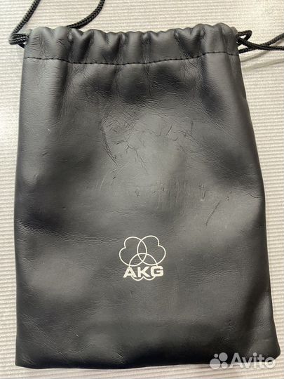 Наушники AKG Австрия с мешком для хранения