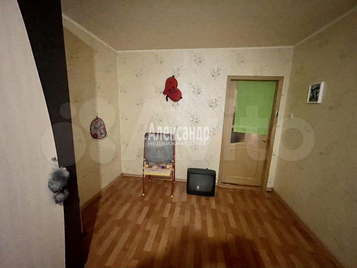 2-к. квартира, 47 м², 3/5 эт.