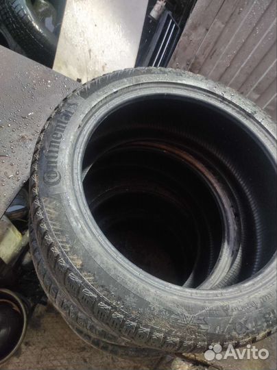 Continental Conti.eContact Electric Cars 235/45 R18