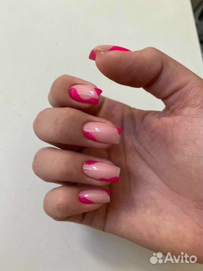 Маникюр/педикюр40скидка на первое посещение