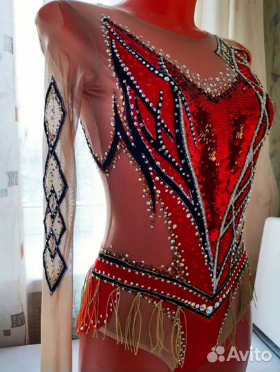 Купальник для художественной гимнастики