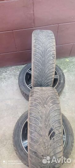 Sava Eskimo Stud 215/55 R17