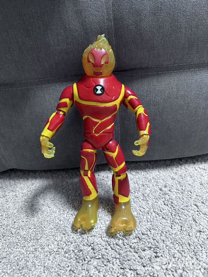 Игрушки Ben 10