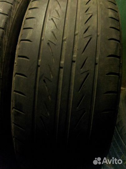 Bridgestone MY-02 Sporty Style 215/55 R17 94V