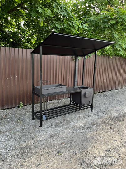 Мангал с печью под казан и крышей