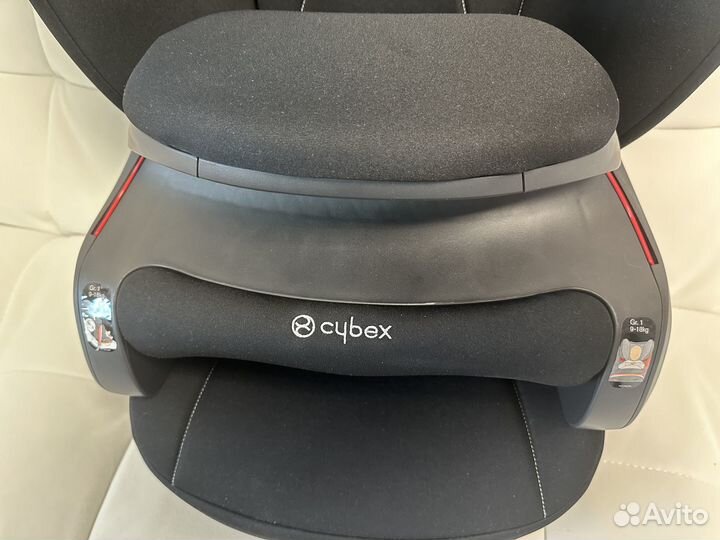 Продам детское кресло cybex silver pallas b-fix