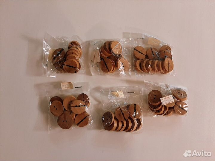 Пуговицы деревянные. Цена за 10 штук
