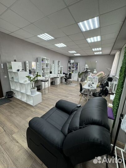 Аренда места Наращив ресниц,Колорист,Бровист,Визаж