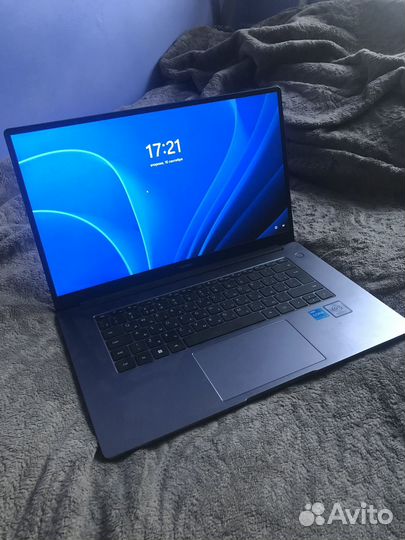 Ноутбук huawei matebook d15 intel core i3