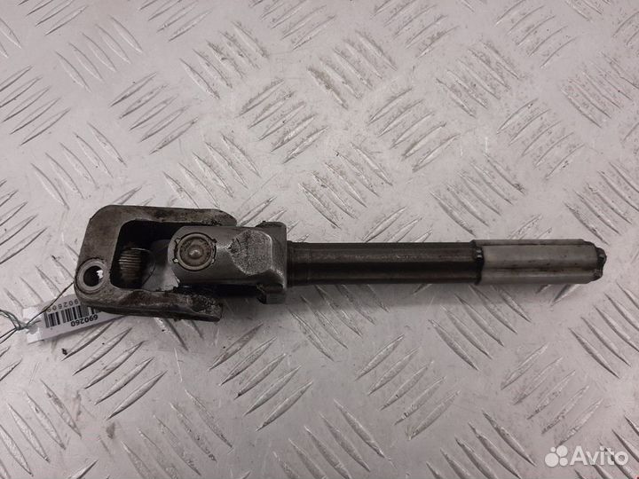 Рулевой карданчик Volkswagen Golf 3 1998