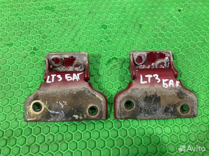 Петля двери багажника Honda Pilot YF1 2002