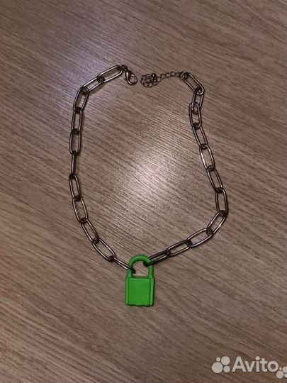 Подвеска замок ASOS