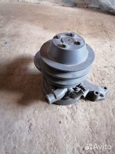 Водяной насос помпа на ЗИЛ
