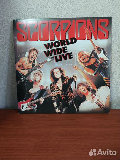 Пластика Scorpions 