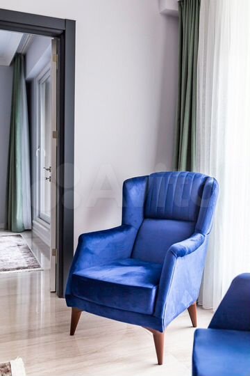 Дом 182 м² на участке 4,4 сот.