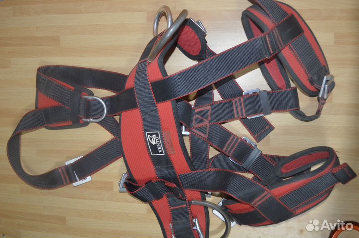 Альпинистское снаряжение бу