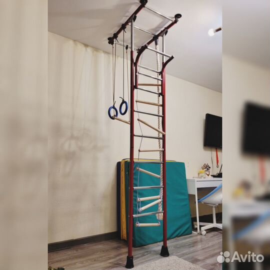 Детская шведская стенка