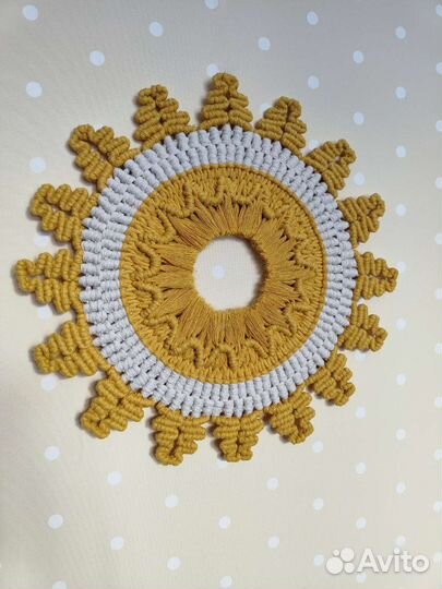 Панно макраме мандала