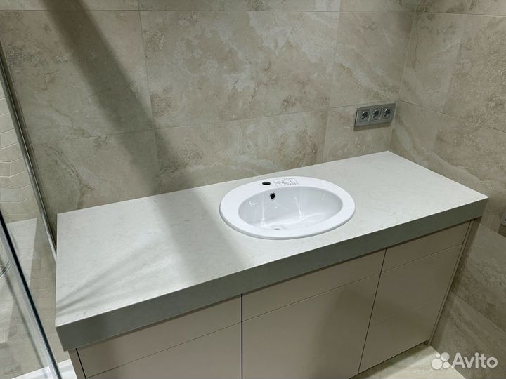 Столешница из камня кварцевый агломерат