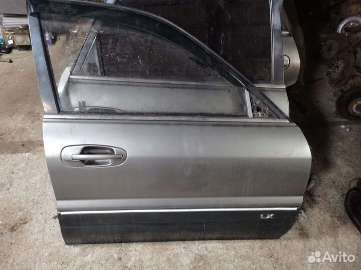 Двери Mitsubishi Sigma