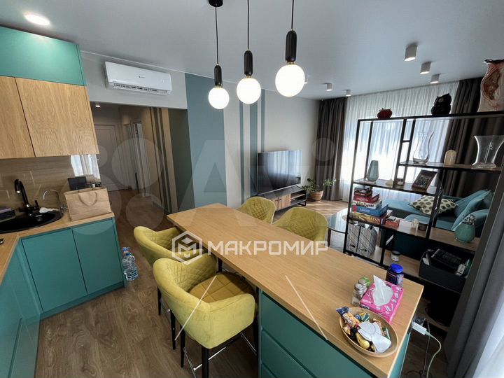 3-к. квартира, 60 м², 10/17 эт.