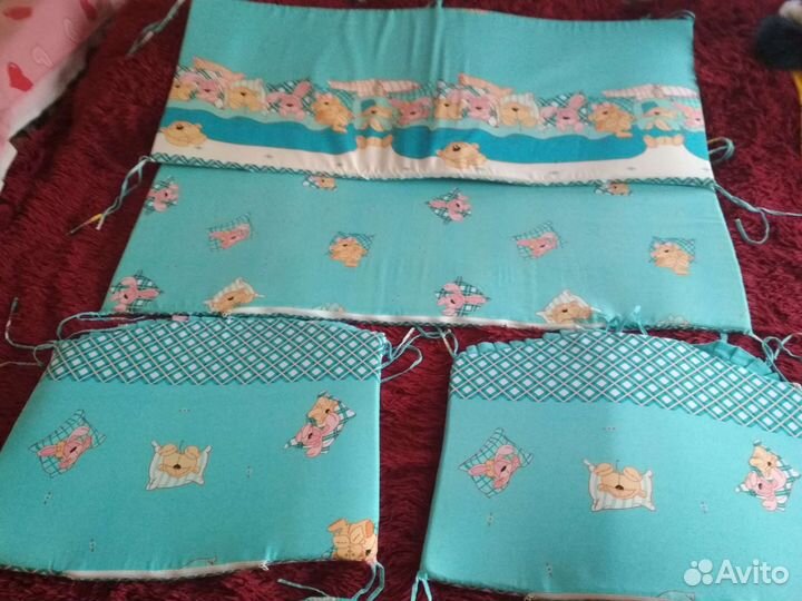 Бортики на детскую кроватку