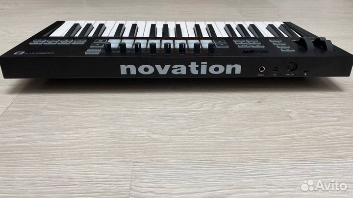 Novation launchkey 37 mk3