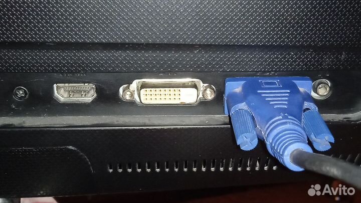 Монитор asus 22